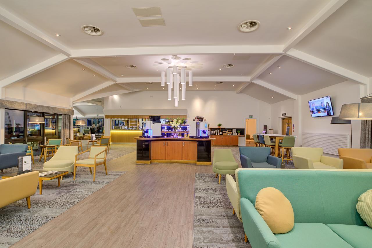 Warwick Conferences - Radcliffe Hotell Coventry Eksteriør bilde