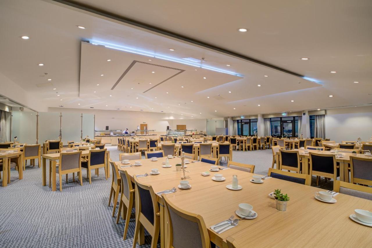 Warwick Conferences - Radcliffe Hotell Coventry Eksteriør bilde