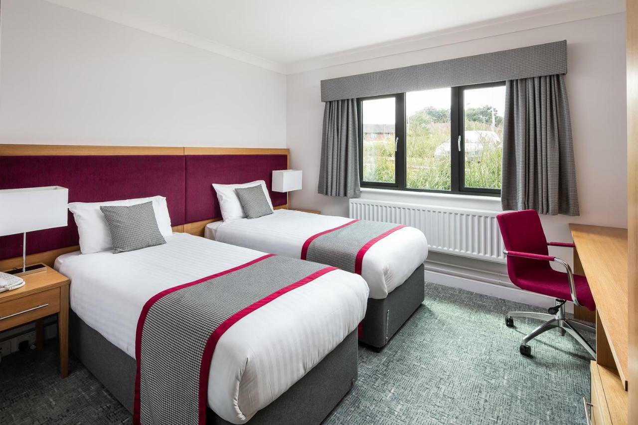 Warwick Conferences - Radcliffe Hotell Coventry Eksteriør bilde